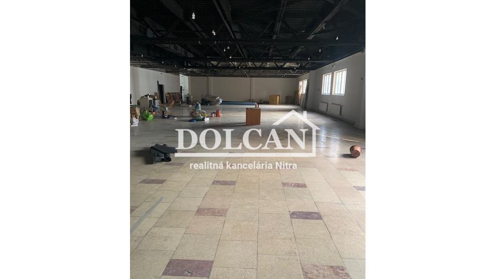 Viacúčelové priestory, pešia zóna od 690 - 1340 m2, Nitra