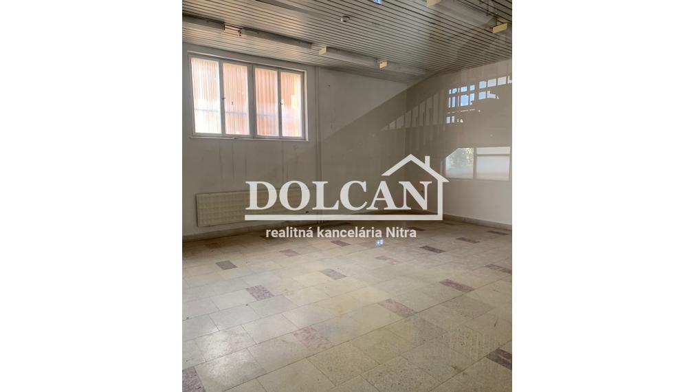 Viacúčelové priestory, pešia zóna od 690 - 1340 m2, Nitra