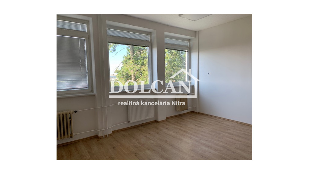 Kancelárie na prenájom rôznych výmer 13 - 53 m2 Nitra, Chrenová