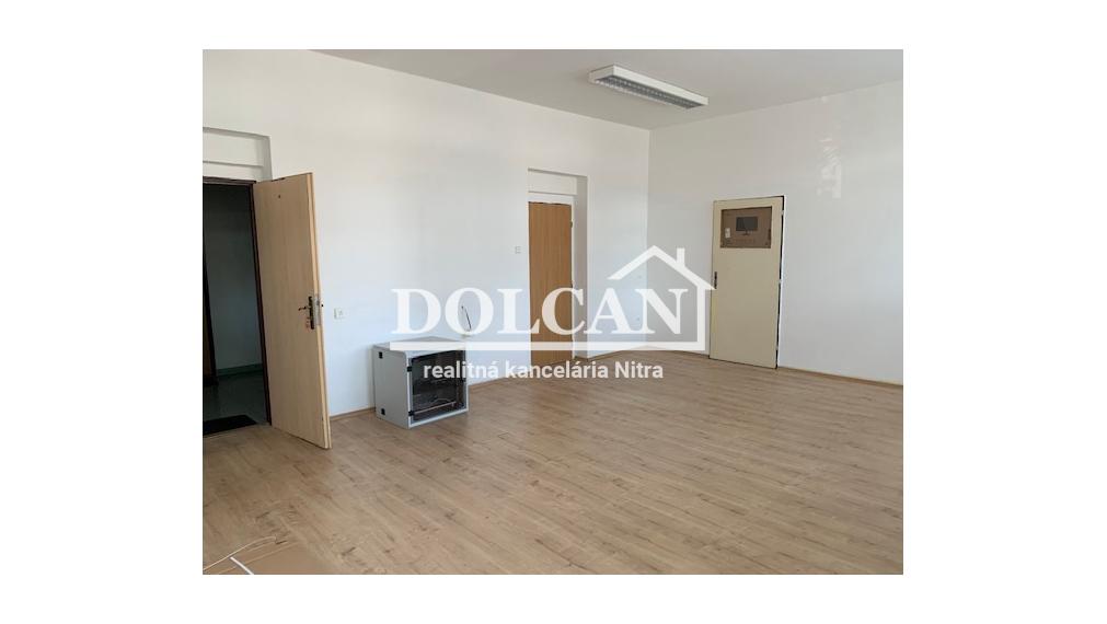 Kancelárie na prenájom rôznych výmer Nitra, Chrenová