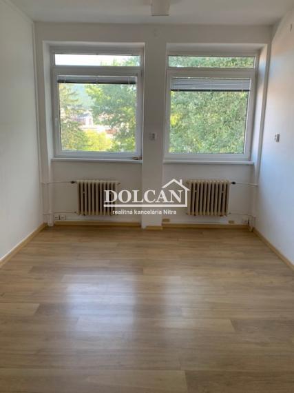 Kancelárie na prenájom rôznych výmer Nitra, Chrenová