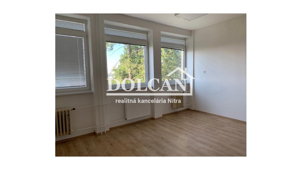 Kancelárie na prenájom rôznych výmer Nitra, Chrenová