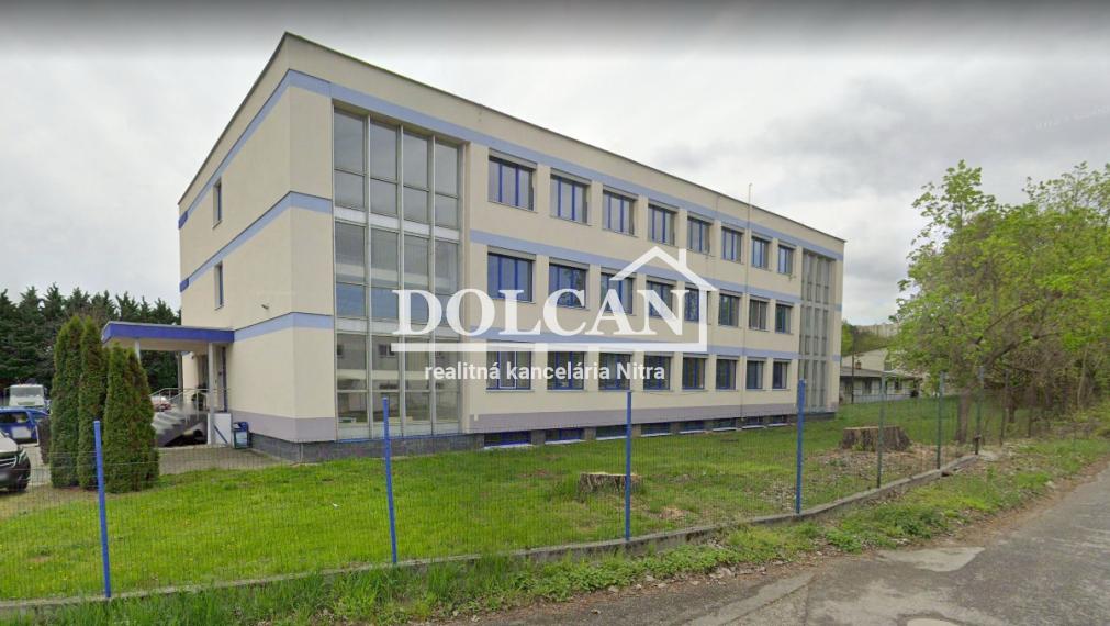 Na prenájom kancelárie rôznych výmer 15-55 m2, Nitra, Pražská ulica