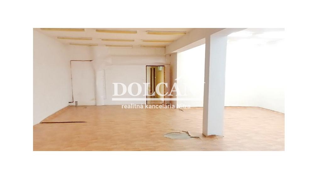 Na prenájom sklad s kanceláriami , Nitra, Dolné Krškany