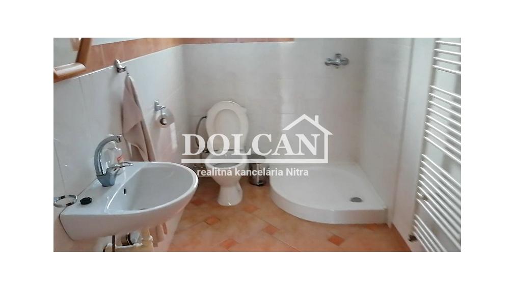 Na prenájom sklad s kanceláriami , Nitra, Dolné Krškany