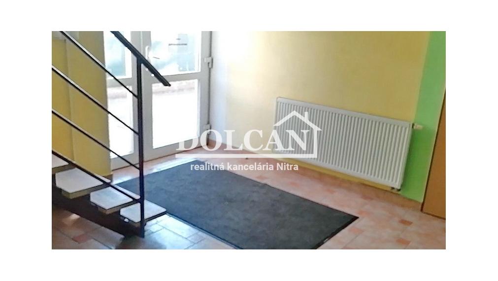 Na prenájom sklad s kanceláriami , Nitra, Dolné Krškany