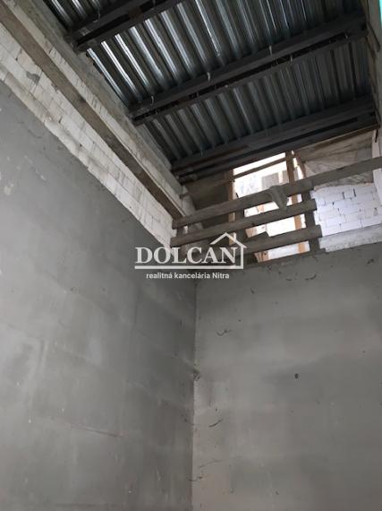 EXKLIZÍVNE polyfunkčný objekt/dom v centre Nitry