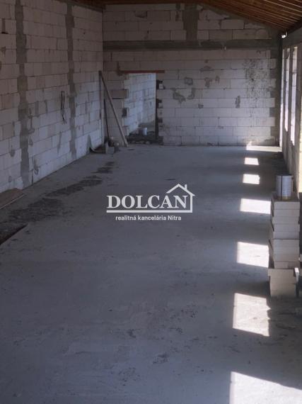 EXKLIZÍVNE polyfunkčný objekt/dom v centre Nitry