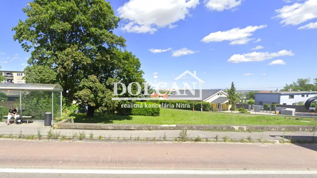 Na predaj pozemok určený na výstavbu polyfunkčnej budovy Nitra, Čermáň