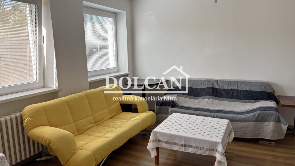 Na prenájom 3-izb.byt s parkovaním, Nitra, širšie centrum