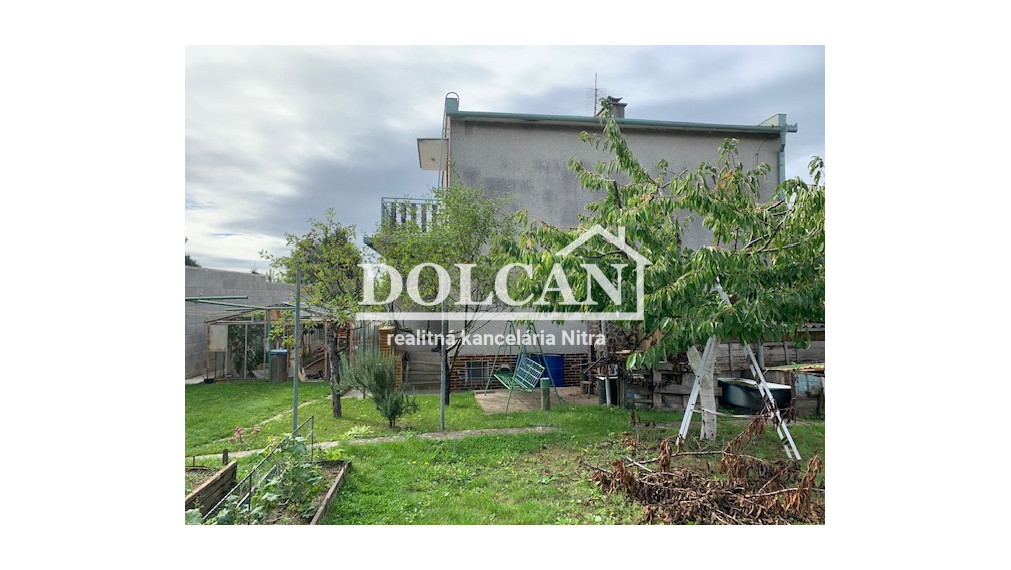 REZERVOVANÝ rodinný dom, Nitra, Zobor