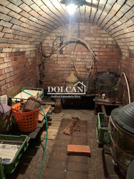 REZERVOVANÝ rodinný dom, Nitra, Zobor