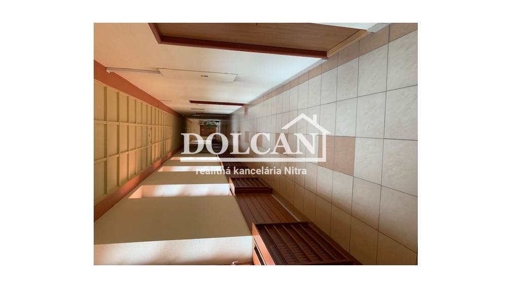 Na prenájom reprezentatívny kancelársky priestor 58 m², Nitra centrum