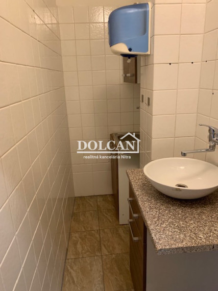 Na prenájom kancelársky priestor 47 m², Nitra centrum