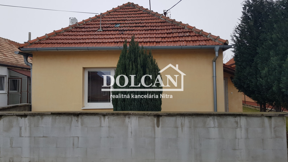 REZERVOVANÝ rodinný dom Čakajovce