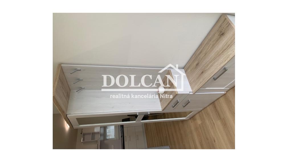 NA PRENÁJOM zariadený 1-izb.byt v novostavbe RD, Nitra, Čermáň