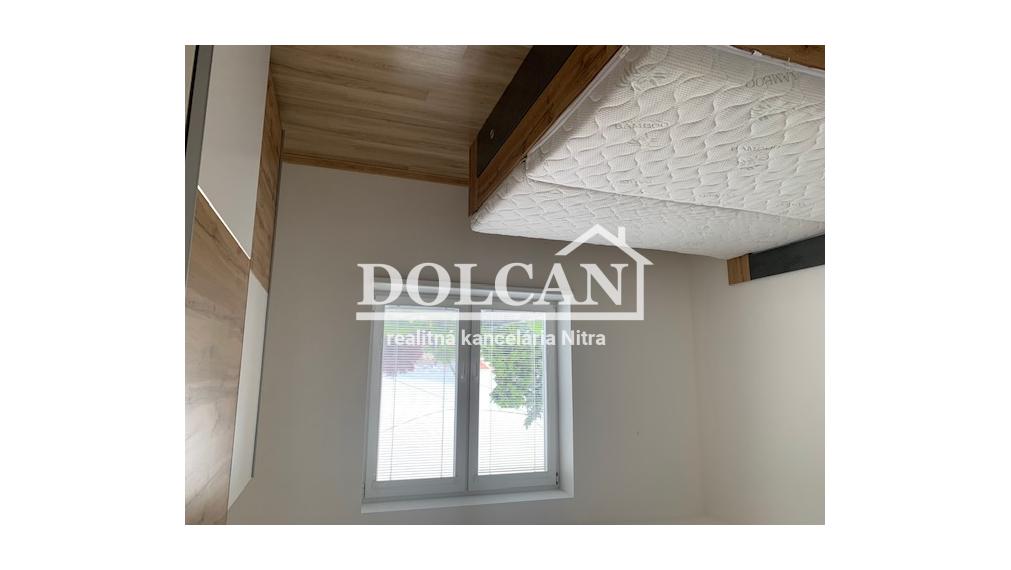 NA PRENÁJOM zariadený 1-izb.byt v novostavbe RD, Nitra, Čermáň