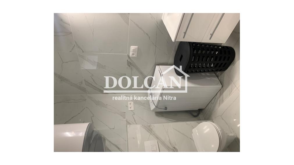 NA PRENÁJOM zariadený 1-izb.byt v novostavbe RD, Nitra, Čermáň