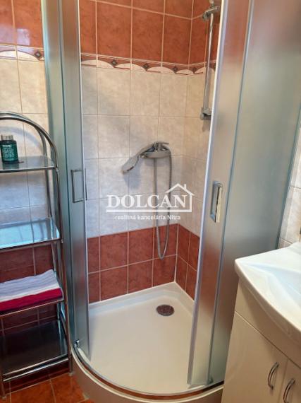 Na prenájom zariadený 3 izb.byt v bytovke Nitra, Chrenová