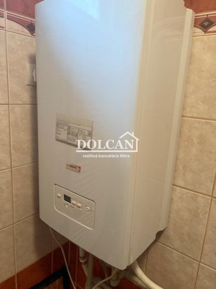 Na prenájom zariadený 3 izb.byt v bytovke Nitra, Chrenová