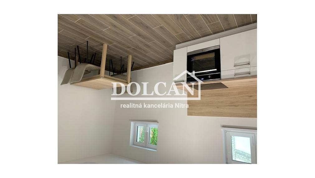 Na prenájom zariadený 2-izb.byt, Nitra, centrum