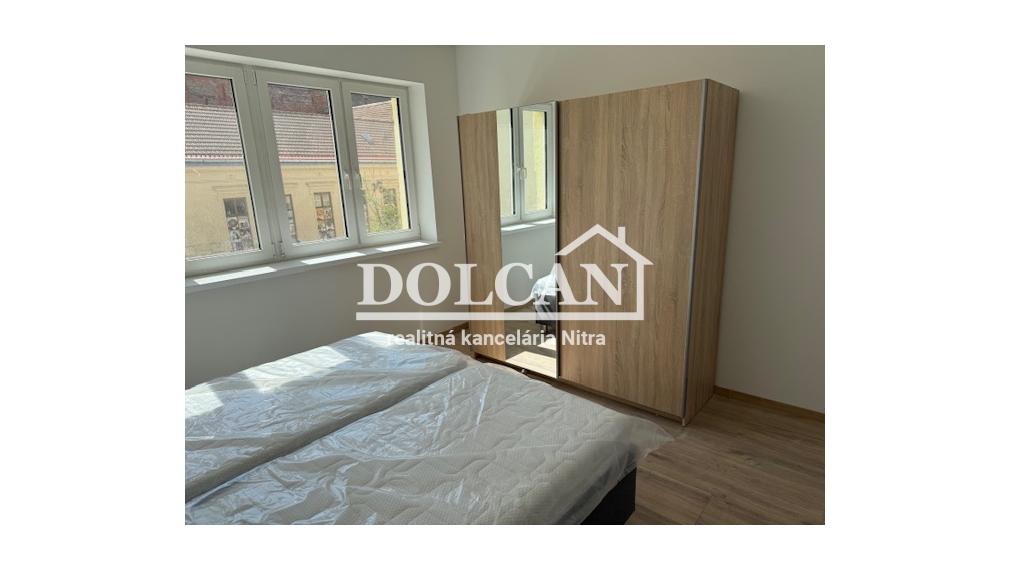 Na prenájom zariadený 2-izb.byt, Nitra, centrum