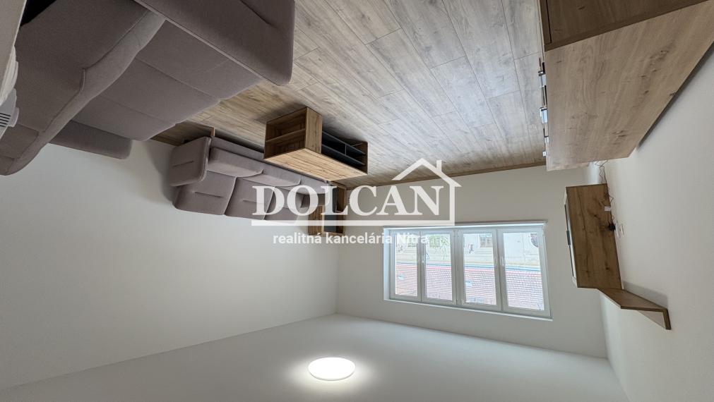 Na prenájom zariadený 2-izb.byt, Nitra, centrum