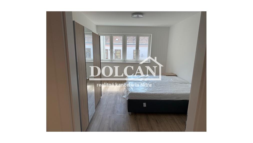 Na prenájom zariadený 2-izb.byt, Nitra, centrum