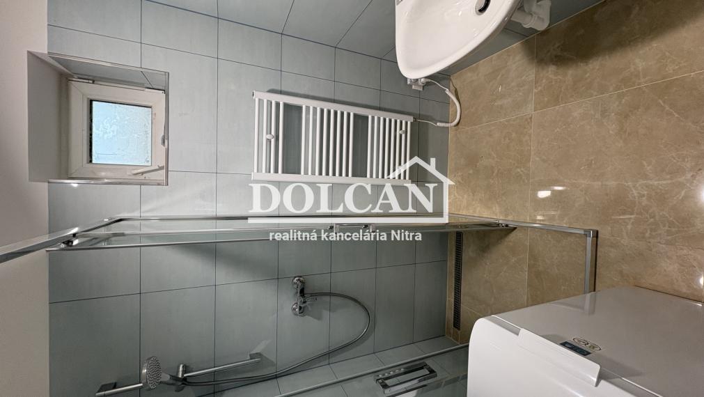 Na prenájom zariadený 2-izb.byt, Nitra, centrum