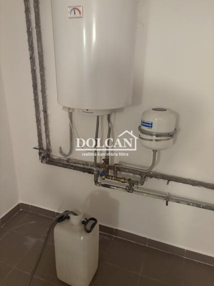 EXKLUZÍVNE IBA U NÁS dom vhodný na podnikanie časť Zobora, Nitra