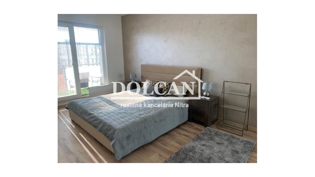 Luxusný zariadený 3-izb.byt s parkovaním v rezidencii TABÁŇ, Nitra