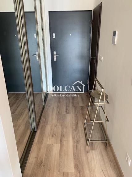 Luxusný zariadený 3-izb.byt s parkovaním v rezidencii TABÁŇ, Nitra