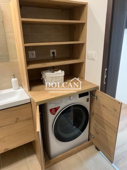 Luxusný zariadený 3-izb.byt s parkovaním v rezidencii TABÁŇ, Nitra