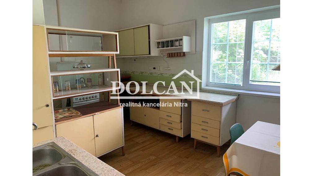 Rodinný dom s veľkým pozemkom Nitra, Dolné Krškany