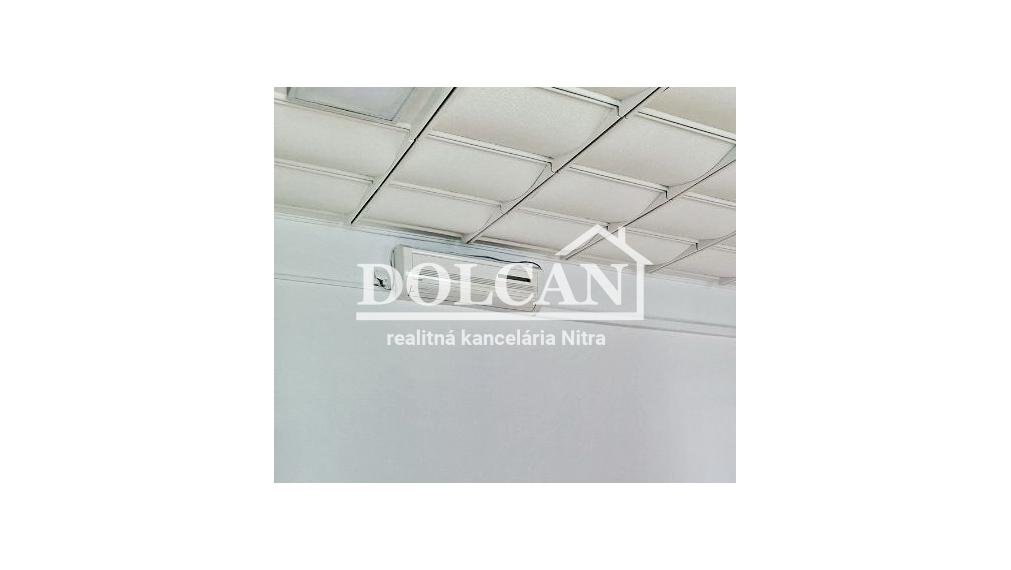 Na prenájom kancelária s klimatizáciou 40 m², Nitra centrum
