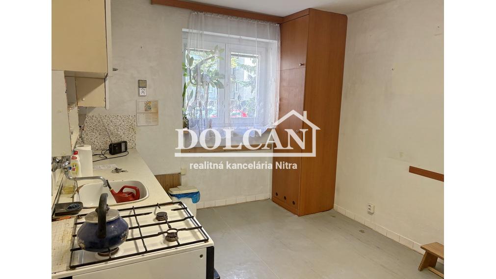 Tehlový 2-izb.byt  v obľúbenej lokalite staré mesto - časť Kalvária, Nitra