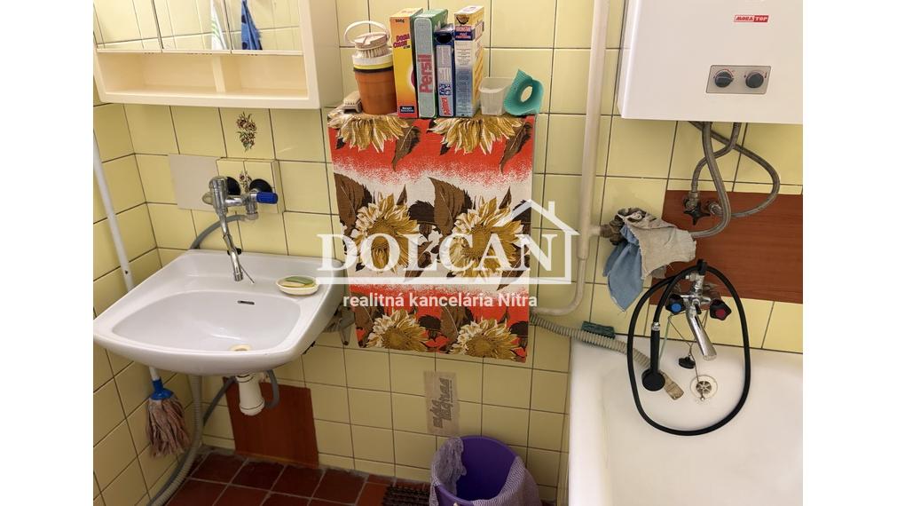 Tehlový 2-izb.byt  v obľúbenej lokalite staré mesto - časť Kalvária, Nitra