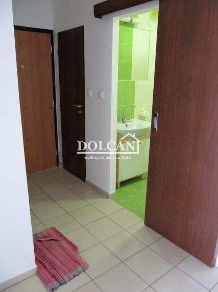 Na prenájom zariadený 3 izb.byt Nitra, Chrenová