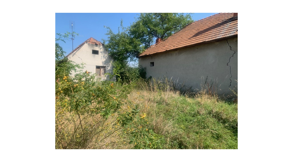 Pozemok na výstavbu rodinných domov Malé Chyndice