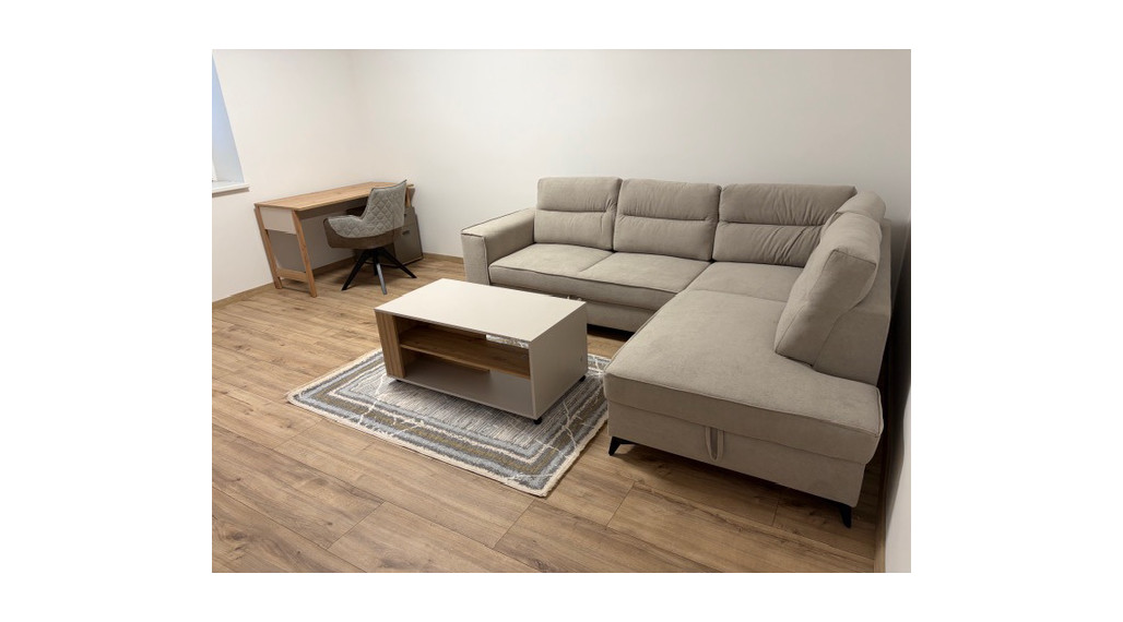 Na prenájom zariadený 2-izb.byt s parkovaním, Nitra, centrum