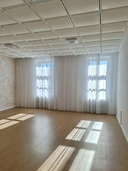 Na prenájom kancelária s klimatizáciou 40 m², Nitra centrum