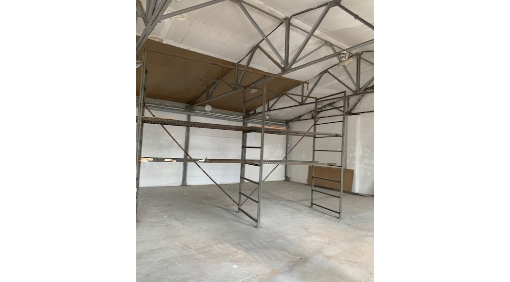 Na prenájom sklad v uzavretom areáli Nitra, Chrenová