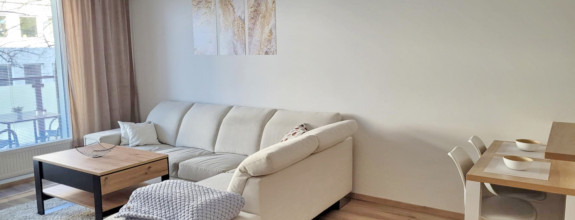 Zariadený 2-izb.byt s 2 parkovacími miestami, Nitra, Tabáň