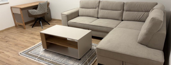 Na prenájom zariadený 2-izb.byt, Nitra, centrum