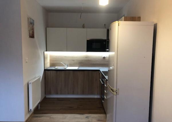 NA PRENÁJOM zariadený 2-izb.byt Nitra, Chrenová