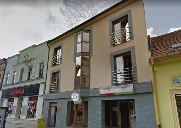 Šikovná kancelária 12m2 na pešej zóne Nitra
