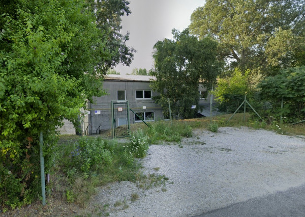 Na prenájom celá  administratívna budova Nitra, Pražská