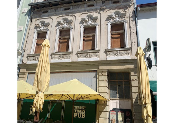EXKLIZÍVNE polyfunkčný objekt/dom v centre Nitry