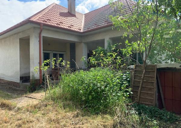 Rodinný dom s veľkým pozemkom Nitra, Dolné Krškany