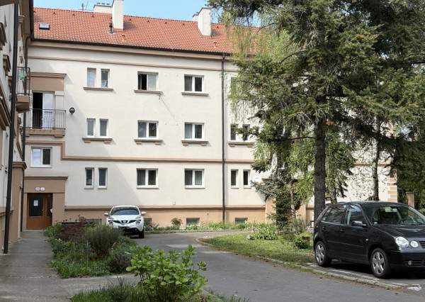 Tehlový 2-izb.byt  v obľúbenej lokalite staré mesto - časť Kalvária, Nitra